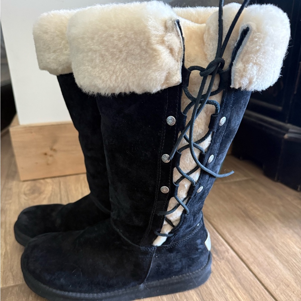 UGG Montclair Black and Cream Winter Boots